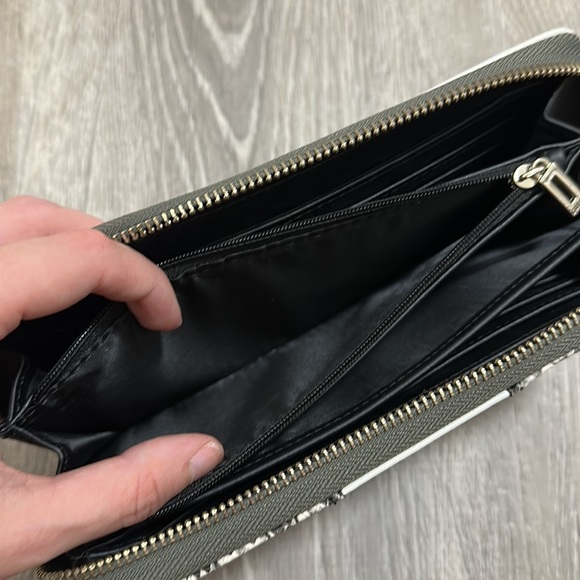 GUESS Snakeskin Wallet - Picture 3 of 3